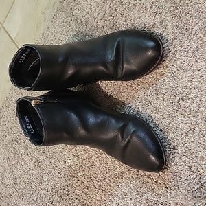 Dr. Scholl's Women's Beckoned block heel bootie